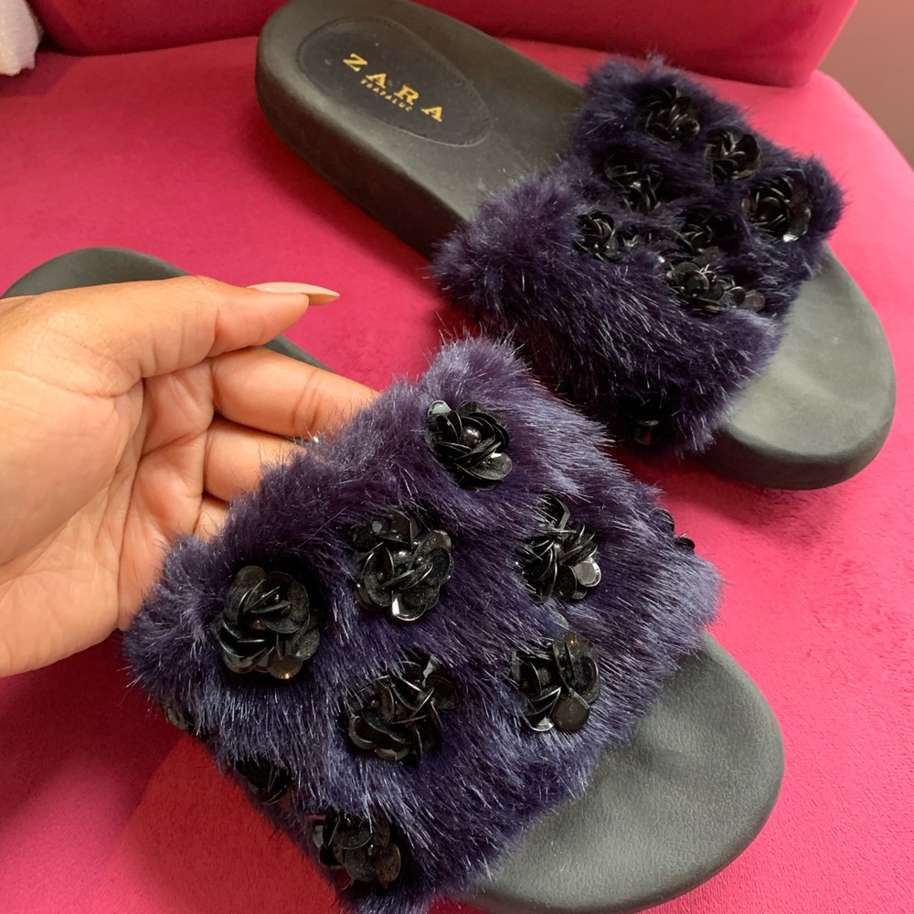 ZARA Furry embellished sandal slides